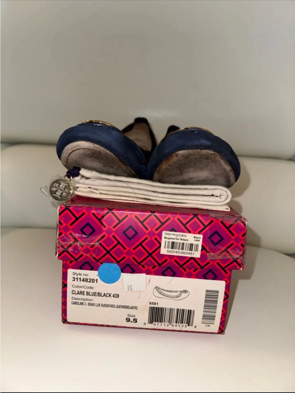 TORY BURCH NAVY SUEDE ROUND TOE LOGO BALLET FLATS